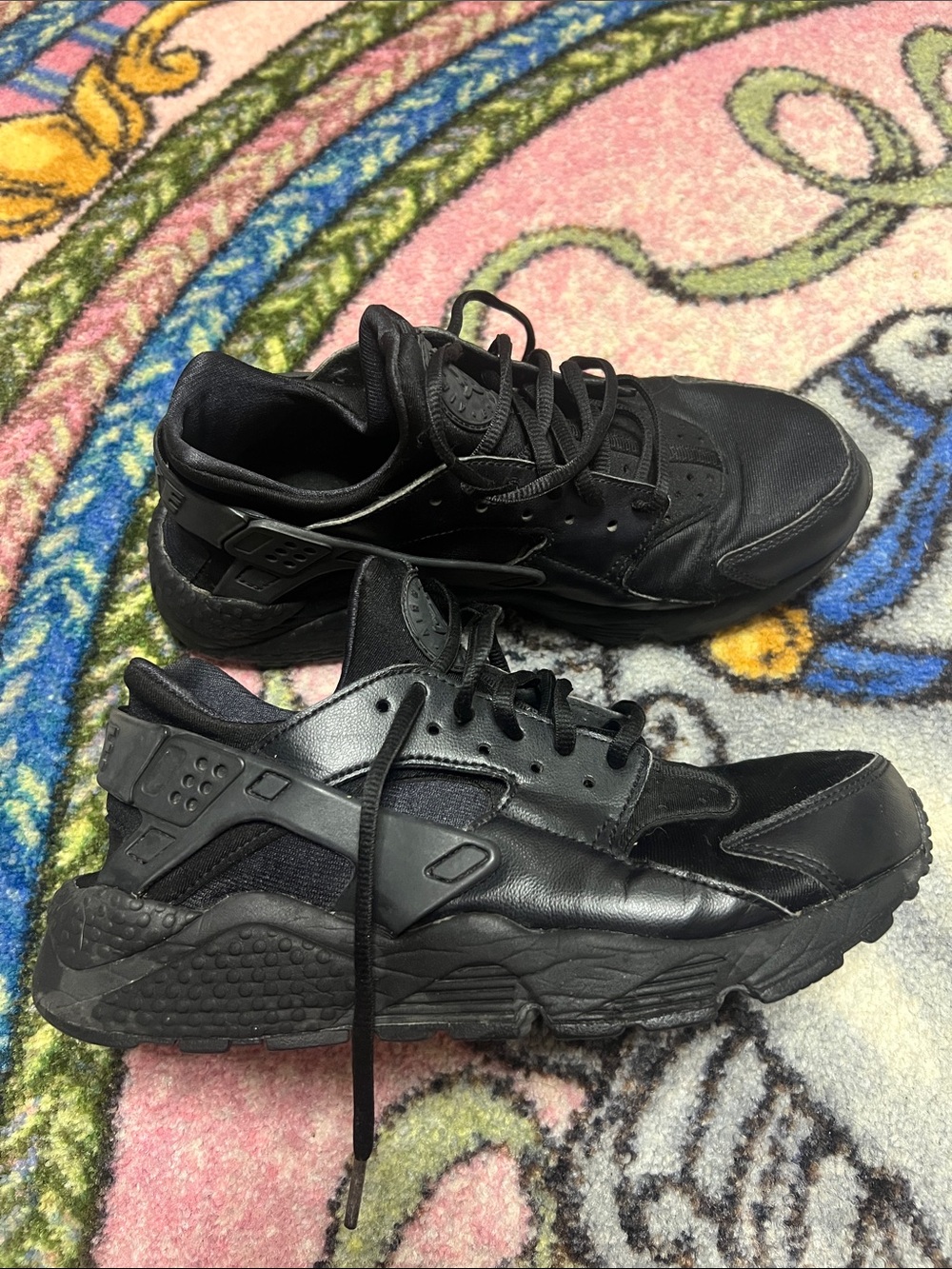 Triple Black Nike Huarache